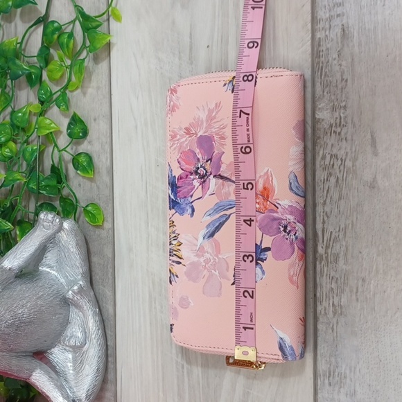 Trina Turk Long Wallet - Picture 4 of 9